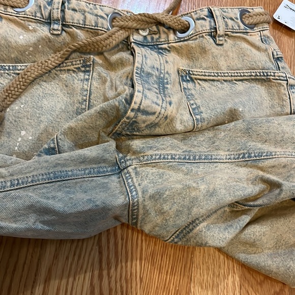 Free People Moxie Low Slung Pull On Barrel Wide Leg Jeans Size 27 NWT - Picture 12 of 15